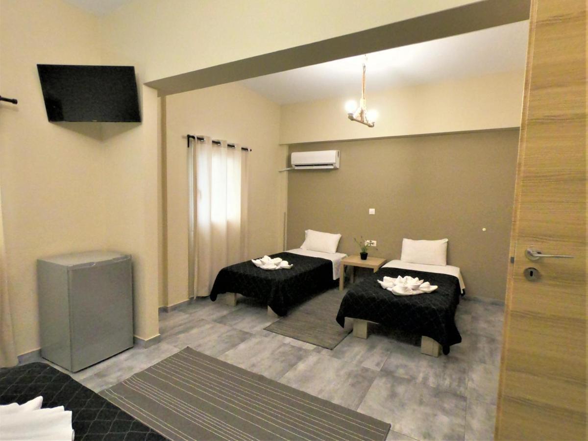 Achillion Hotel Piraeus Exterior photo